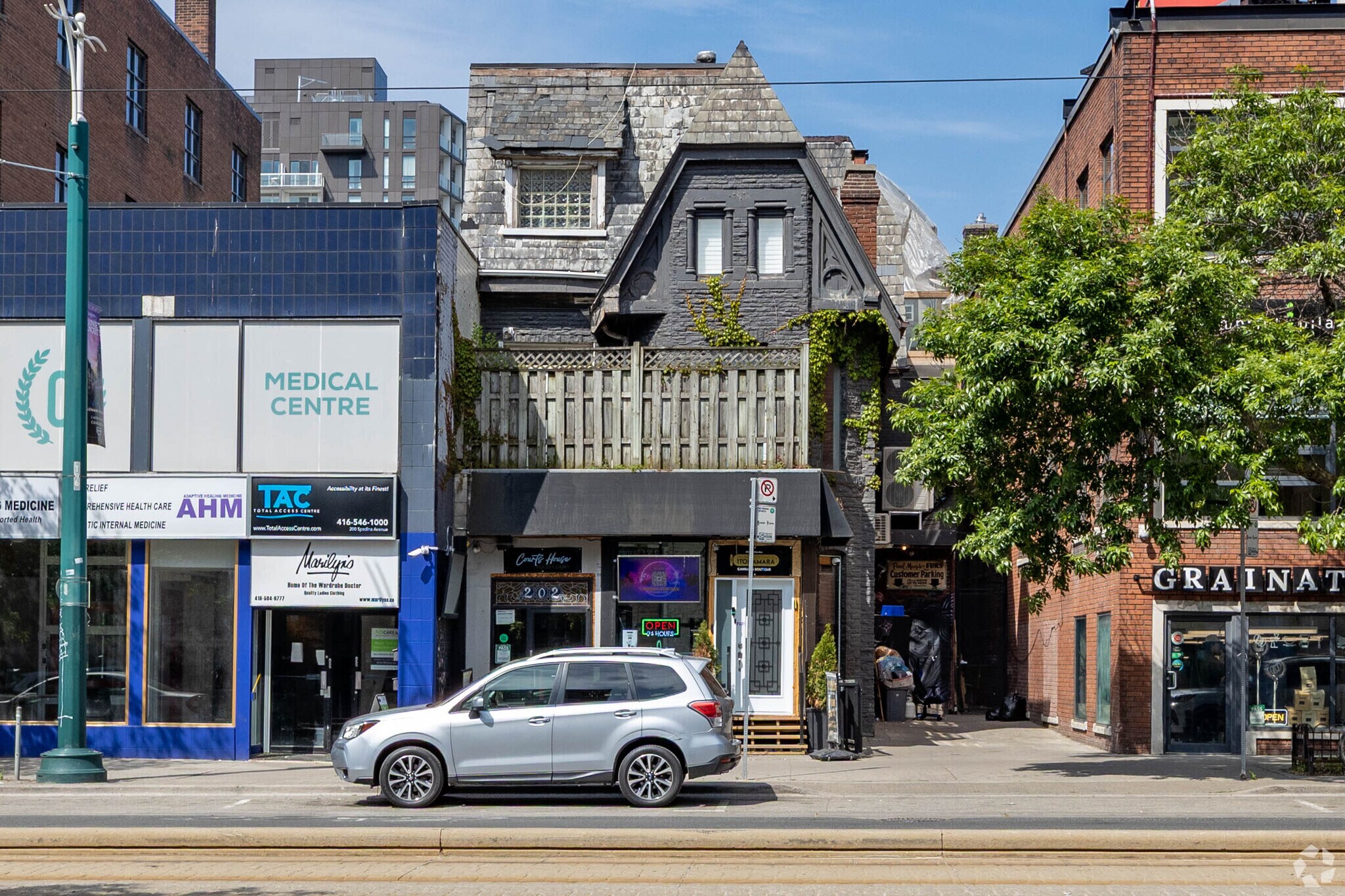 202 Spadina Ave, Toronto, ON à vendre Photo principale– Image 1 sur 3