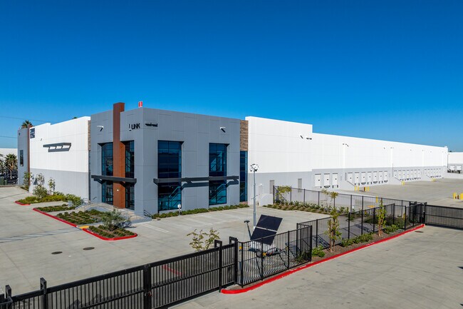 Plus de détails pour 112 W Alondra Blvd, Gardena, CA - Industriel/Logistique à louer