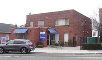 Plus de détails pour 72-41 Grand Ave, Flushing, NY - Bureau/Médical à louer
