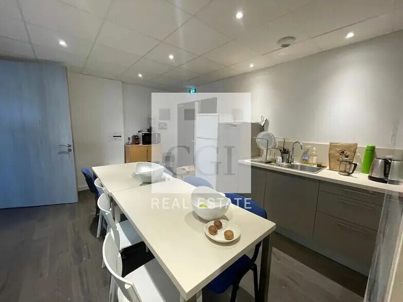 Bureau dans Meylan à vendre - Photo de l’immeuble – Image 2 sur 6