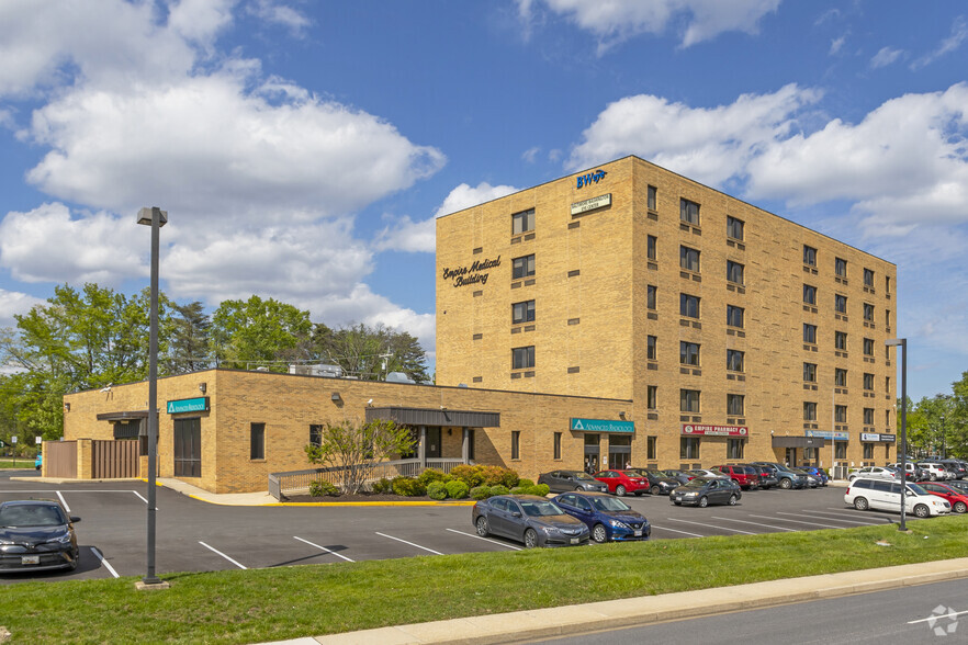 200 Hospital Dr, Glen Burnie, MD à louer - Photo principale – Image 1 sur 5