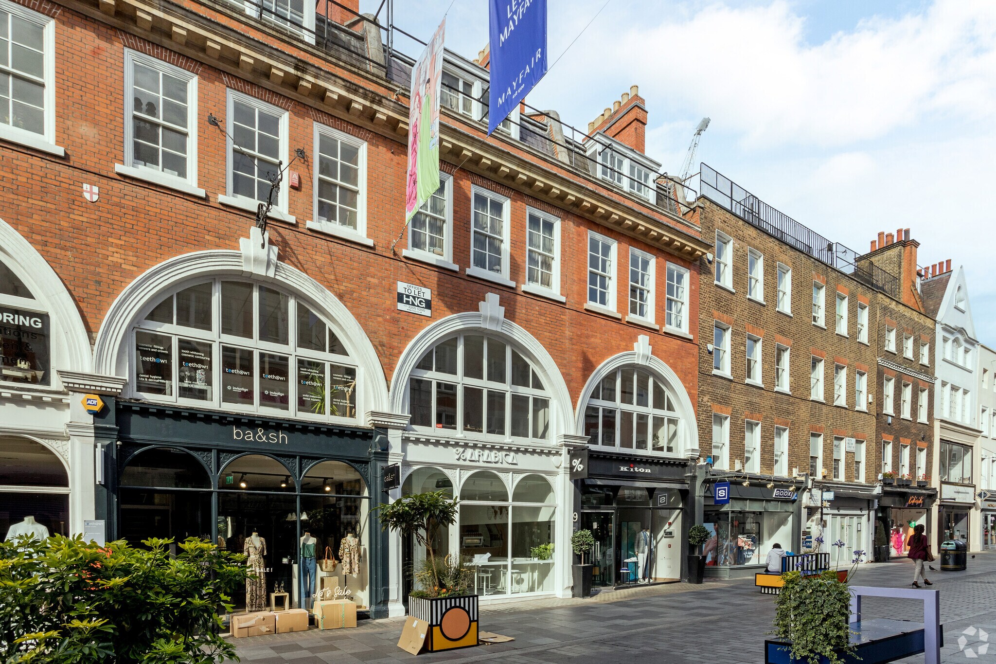 8 South Molton St, Londres à louer Photo de l’immeuble– Image 1 sur 7