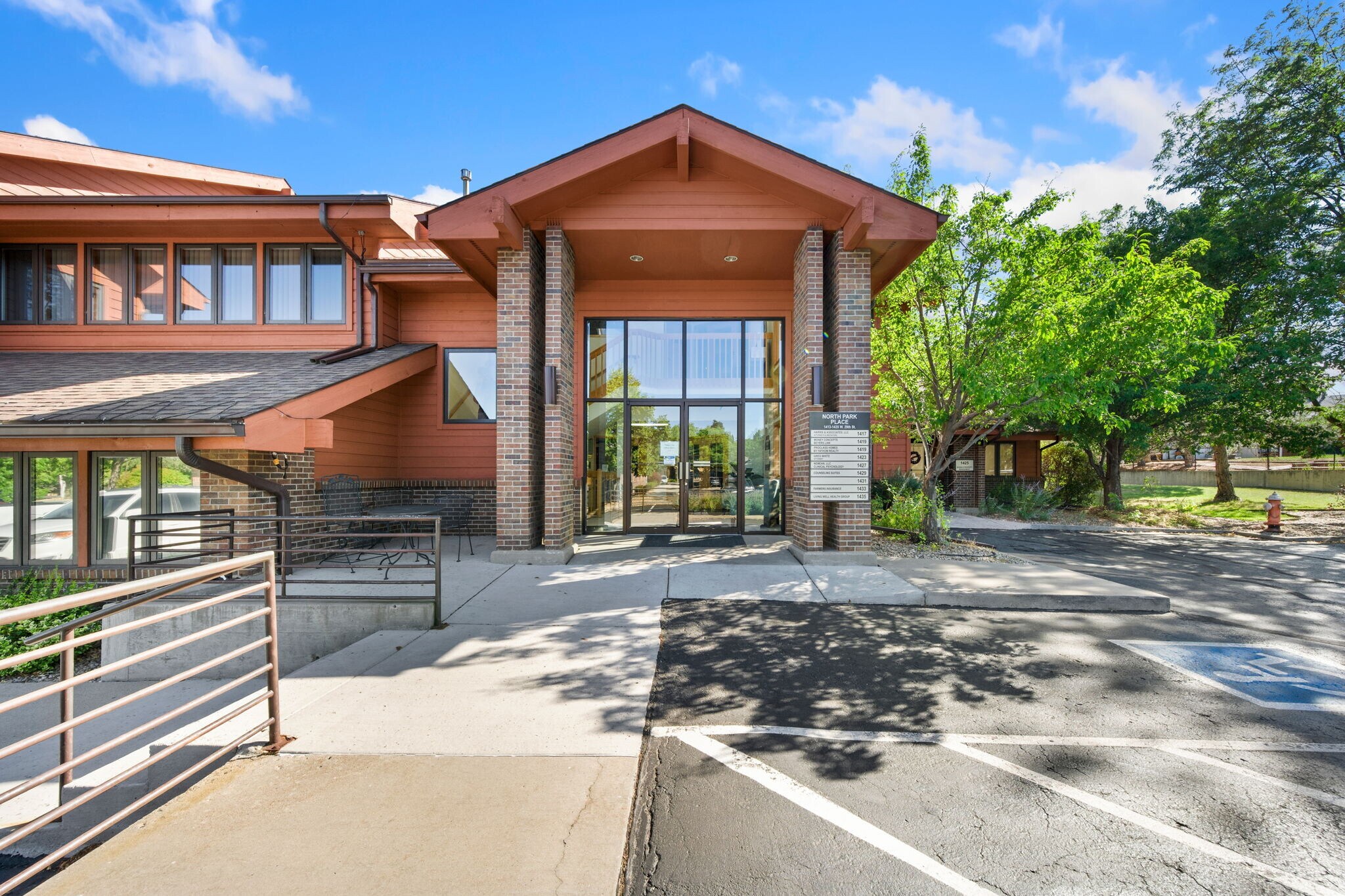 1429 W 29th St, Loveland, CO à vendre Photo de l’immeuble– Image 1 sur 10
