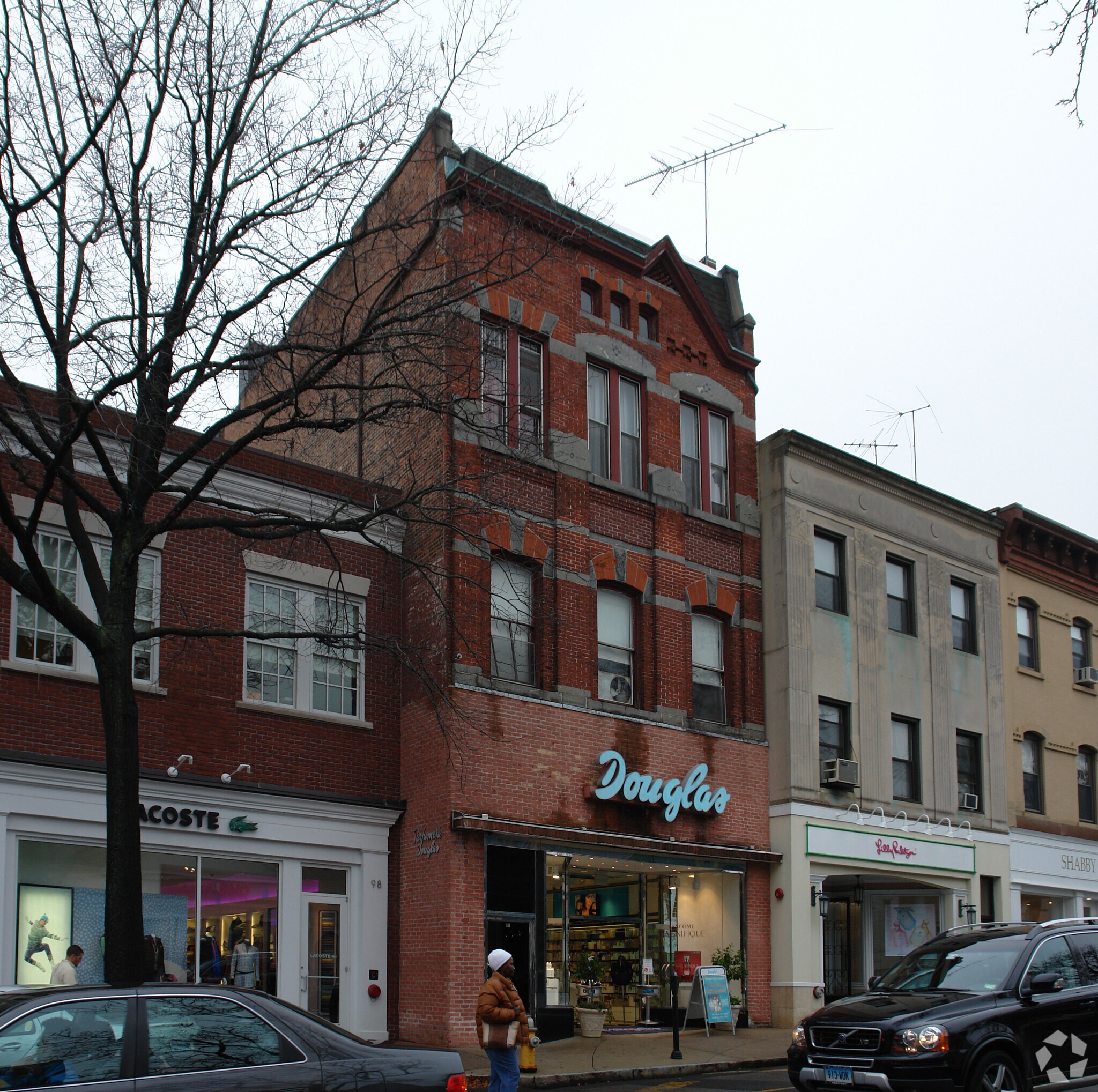 94-96 Greenwich Ave, Greenwich, CT à louer Photo principale– Image 1 sur 4