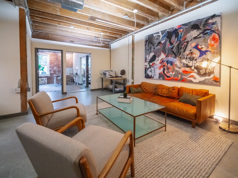 243 N Union St, Lambertville, NJ à louer - Photo de l’immeuble – Image 3 sur 10