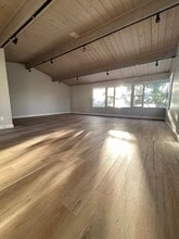 5666-5668 La Jolla Blvd, La Jolla, CA à louer Photo intérieure– Image 2 sur 6