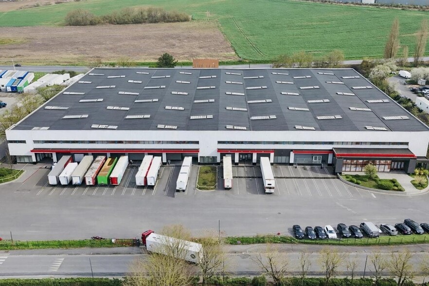 Industriel/Logistique dans Saint Witz à louer - Aérien – Image 2 sur 4