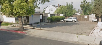 1002 N Douty St, Hanford, CA à louer Photo de l’immeuble– Image 2 sur 3