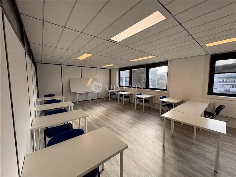 Bureau dans Lognes à vendre - Photo de l’immeuble – Image 3 sur 4