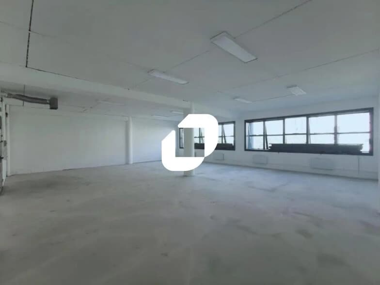 Industriel/Logistique dans Paris à louer - Photo intérieure – Image 2 sur 13