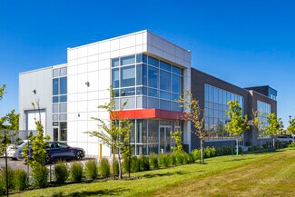 Plus de détails pour 8845 Boul Du Quartier, Brossard, QC - Industriel/Logistique à louer