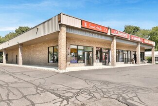 Plus de détails pour 27 N Middletown Rd, Nanuet, NY - Local commercial à louer