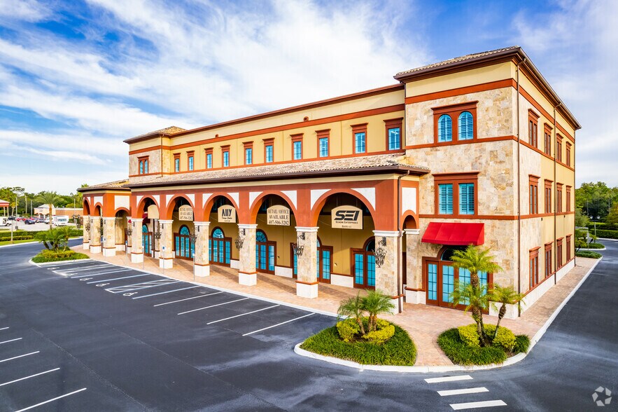 4725 W Sand Lake Rd, Orlando, FL à louer - Photo de l’immeuble – Image 2 sur 6