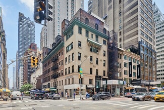 Plus de détails pour 32-40 E 58th St, New York, NY - Local commercial à louer