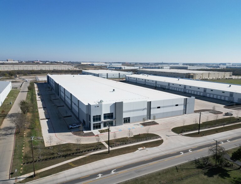 NEC Jim Christal Rd & Masch Branch Rd, Denton, TX à louer - Photo de l’immeuble – Image 3 sur 5