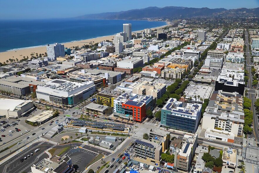 501-505 Colorado Ave, Santa Monica, CA à louer - Photo de l’immeuble – Image 3 sur 3