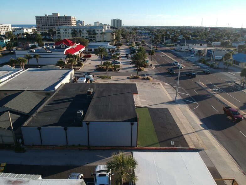 705 3rd St N, Jacksonville Beach, FL à vendre - Photo de l’immeuble – Image 3 sur 15