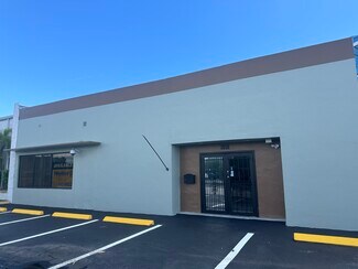 Plus de détails pour 3056 NE 12th Ter, Oakland Park, FL - Industriel/Logistique à vendre