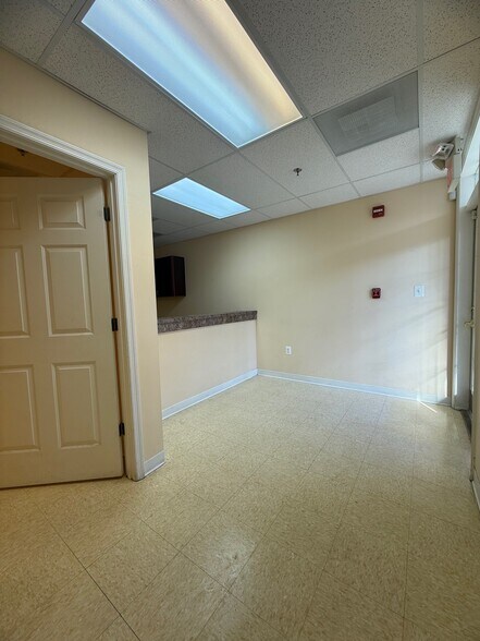 10260-10268 Baltimore National Pike, Ellicott City, MD à louer - Photo de l’immeuble – Image 3 sur 10