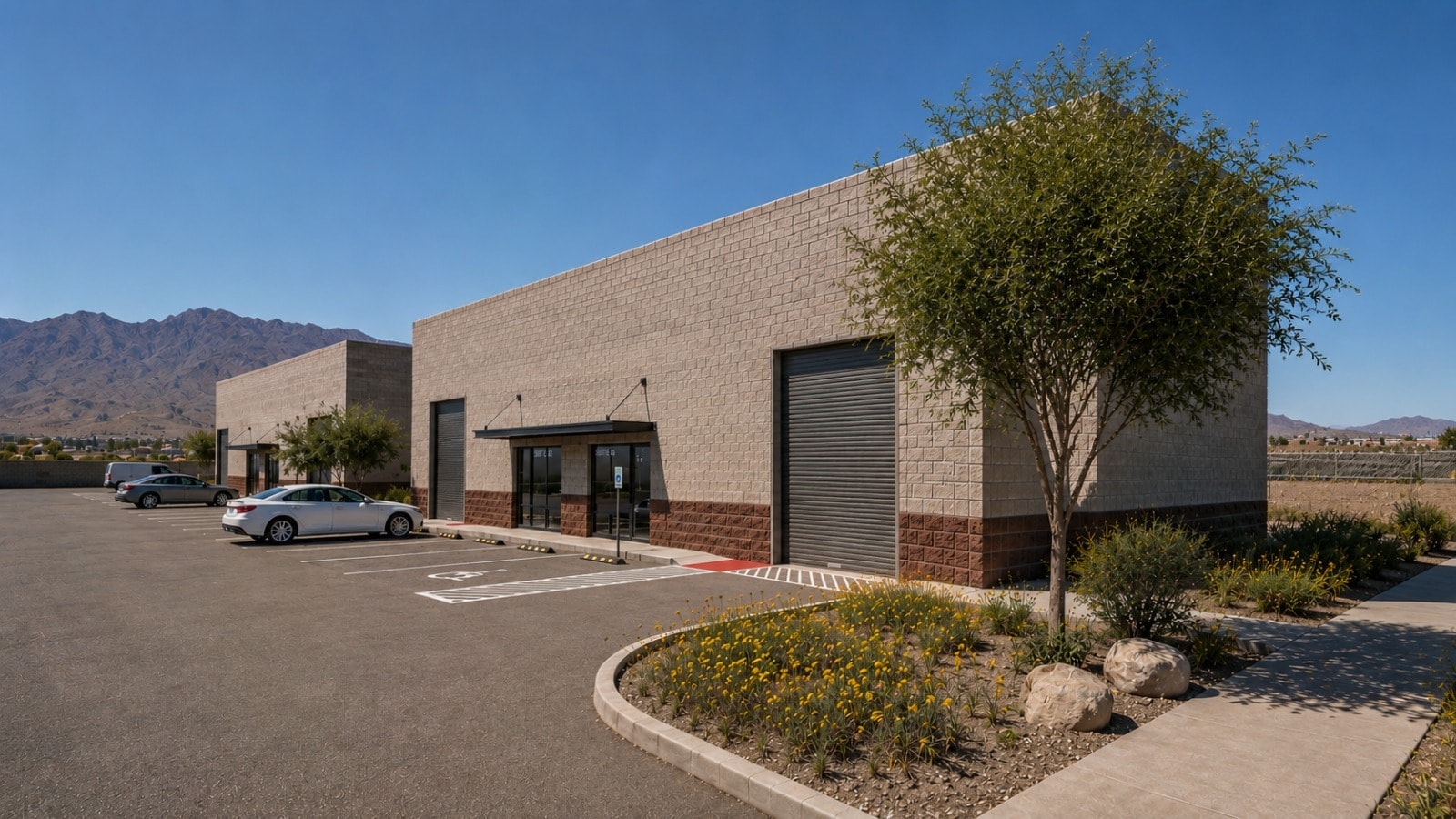 6162 N Travel Center Dr, Tucson, AZ à louer Photo de l’immeuble– Image 1 sur 3