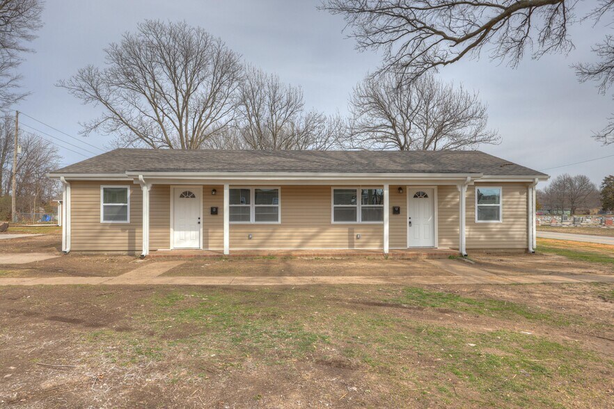 507-509 E Quincy St, Pittsburg, KS à vendre - Photo de l’immeuble – Image 2 sur 8
