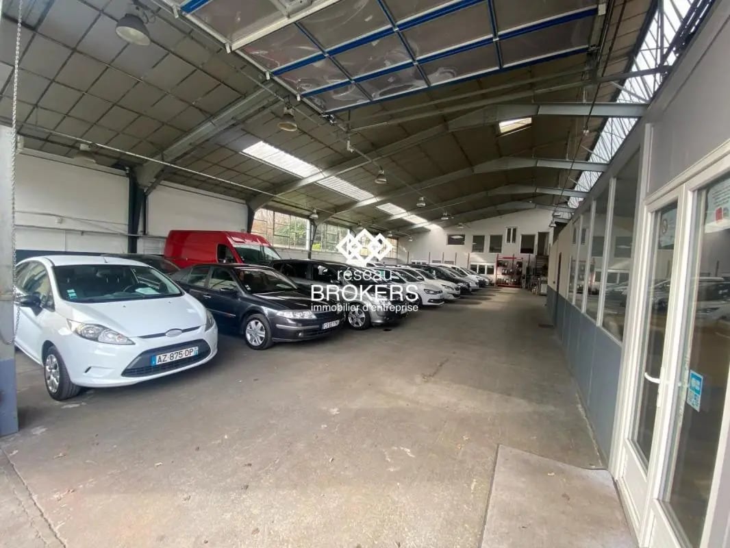 Local commercial dans Mâcon à vendre Photo intérieure– Image 1 sur 8