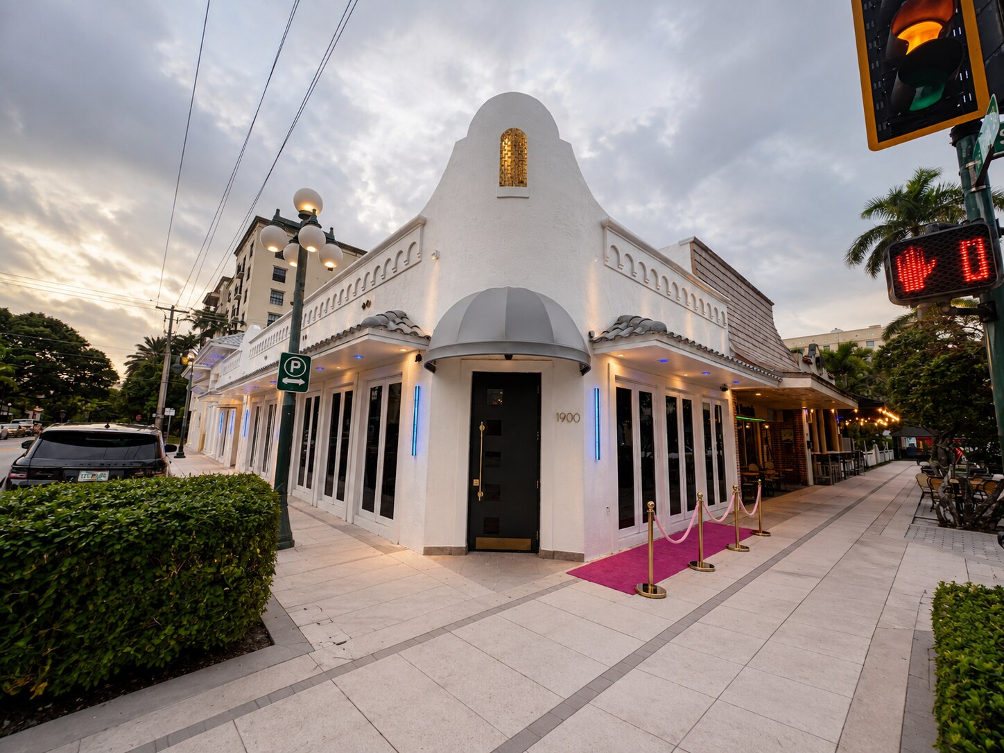 1900 Harrison St, Hollywood, FL à louer Photo de l’immeuble– Image 1 sur 7