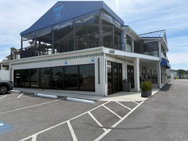 1107 Turkey Point Rd, Edgewater, MD à louer Photo de l’immeuble– Image 1 sur 10