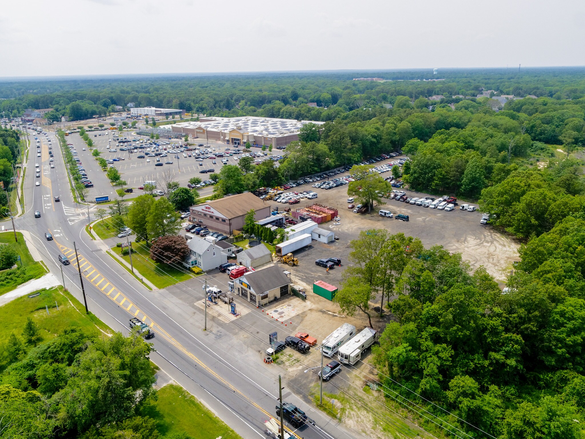 602 N Main St, Lanoka Harbor, NJ à vendre Photo principale– Image 1 sur 11