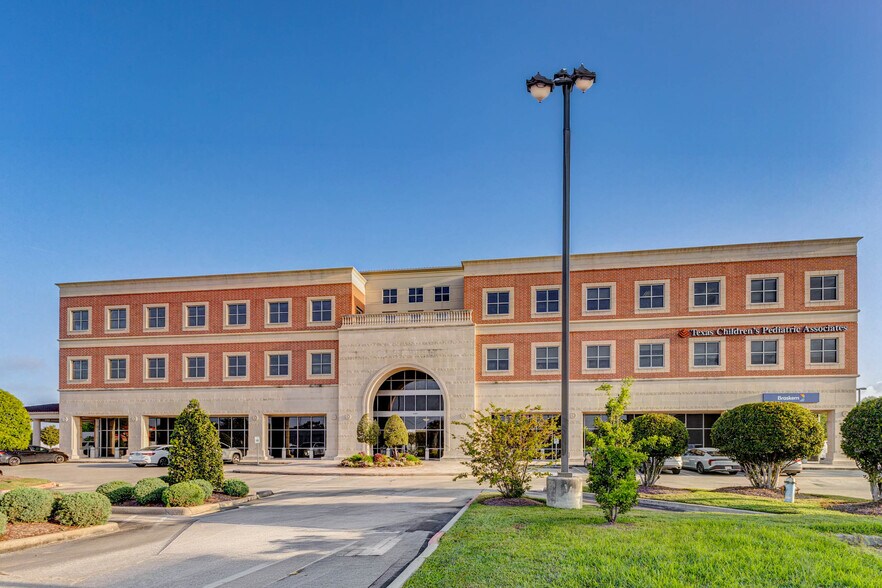 4949 Fairmont Pky, Pasadena, TX à vendre - Photo de l’immeuble – Image 2 sur 12