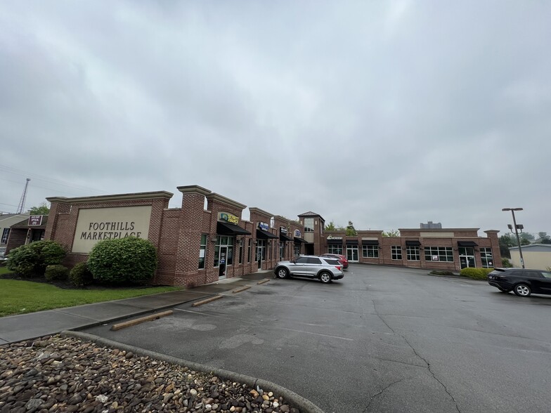 355 Gill St, Alcoa, TN à louer - Photo de l’immeuble – Image 3 sur 10