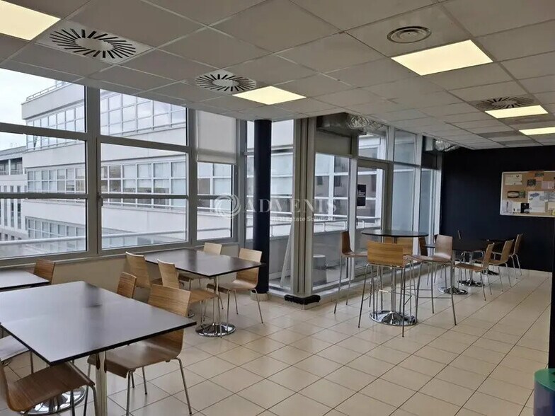 Bureau dans Nancy à louer - Photo de l’immeuble – Image 2 sur 9
