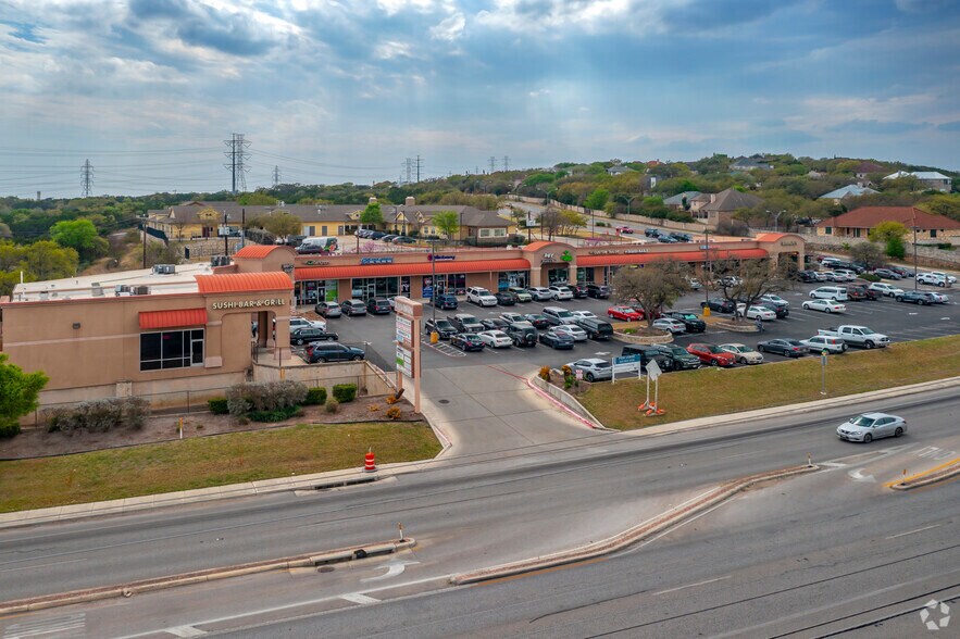 19179 blanco Rd, San Antonio, TX à louer - Photo de l’immeuble – Image 2 sur 16