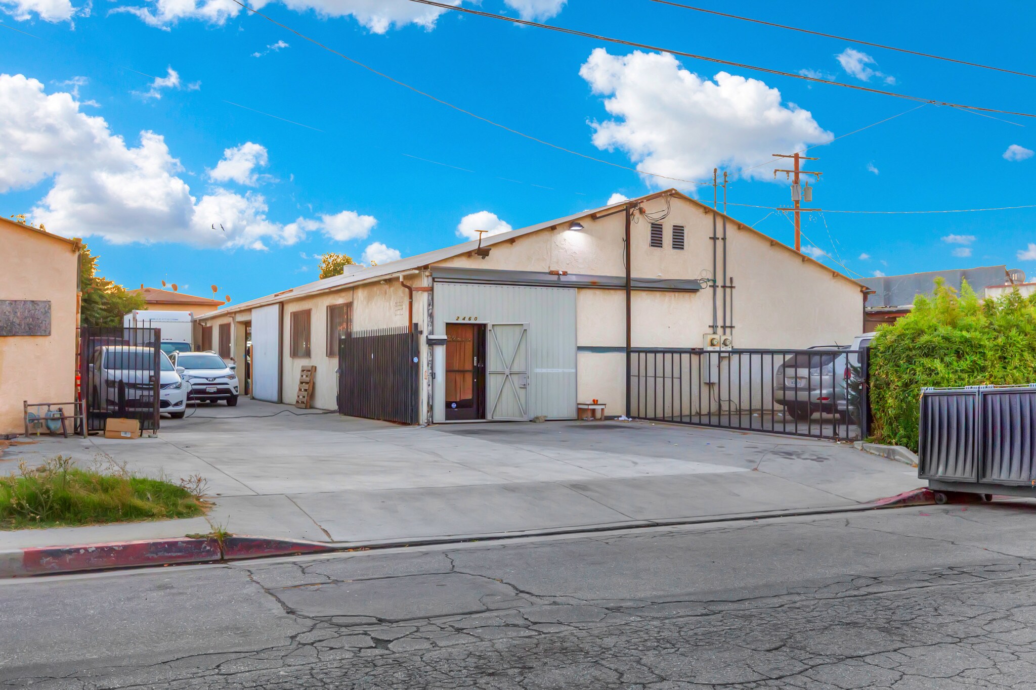 2460 Chico Ave, South El Monte, CA à vendre Photo principale– Image 1 sur 11