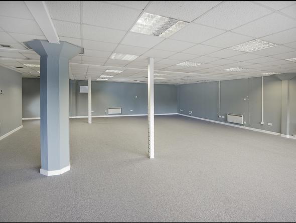 100 Borron St, Glasgow à louer - Photo de l’immeuble – Image 3 sur 24