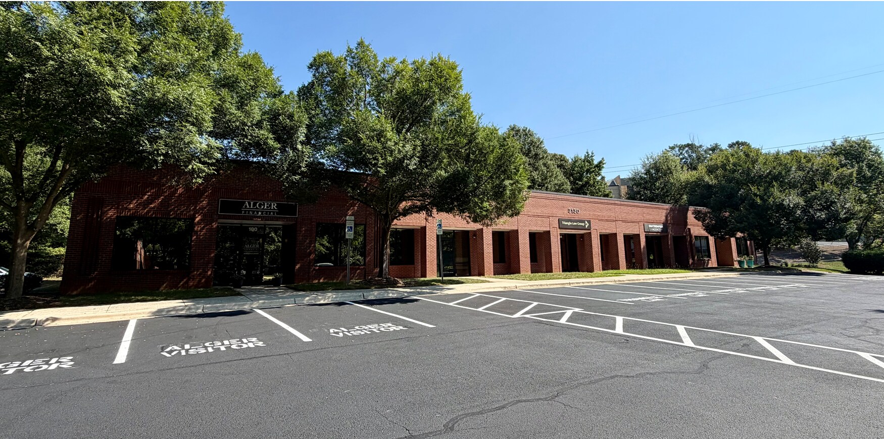 3130 Fairhill Dr, Raleigh, NC à vendre Photo principale– Image 1 sur 6