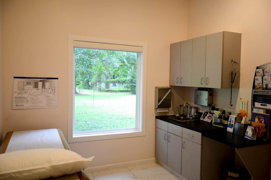 13661 Vermarion Rd, Houston, TX à louer - Photo intérieure – Image 3 sur 25