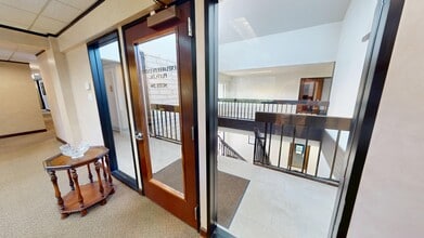 12466 Los Indios Trl, Austin, TX à vendre Photo intérieure– Image 1 sur 11