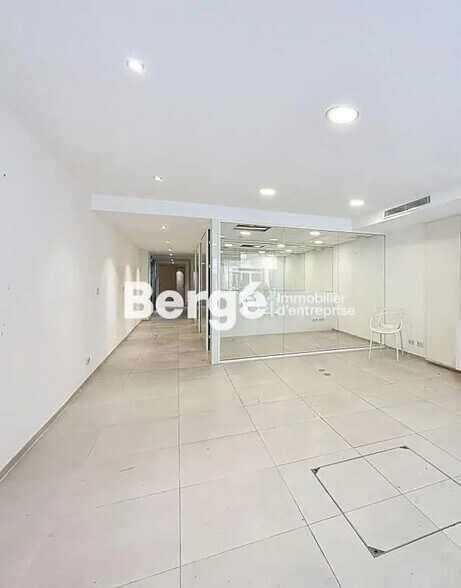 Local commercial dans Nice à louer - Photo intérieure – Image 3 sur 13