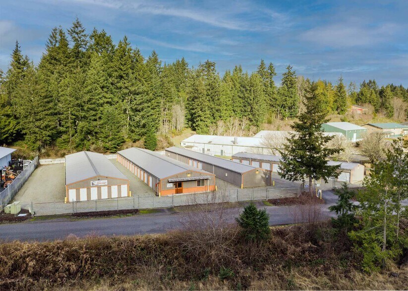5801 NE Minder Rd, Poulsbo, WA à louer - Photo de l’immeuble – Image 2 sur 7