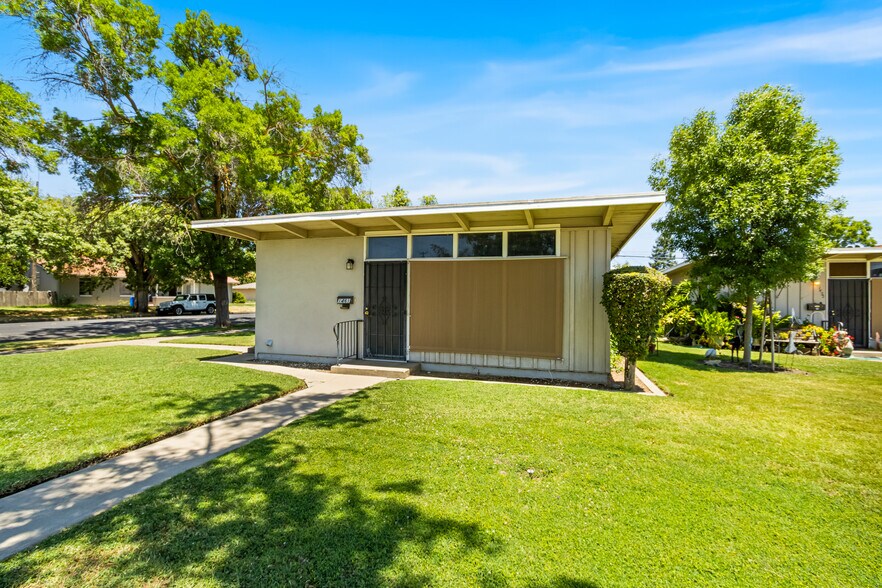 1461 W 19th St, Merced, CA à vendre - Photo de l’immeuble – Image 2 sur 26