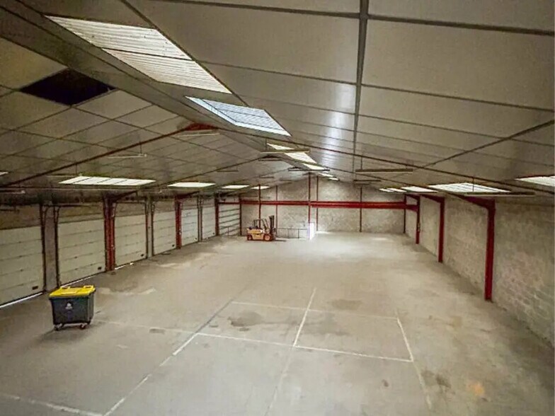 Local d’activités dans BRIVE-LA-GAILLARDE à louer - Photo intérieure – Image 3 sur 3