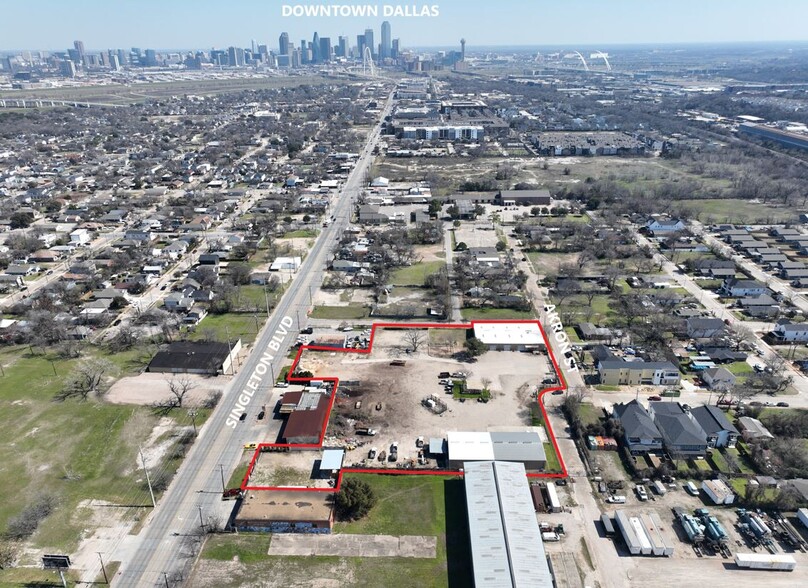 1905 Akron St, Dallas, TX à louer - Photo de l’immeuble – Image 1 sur 7