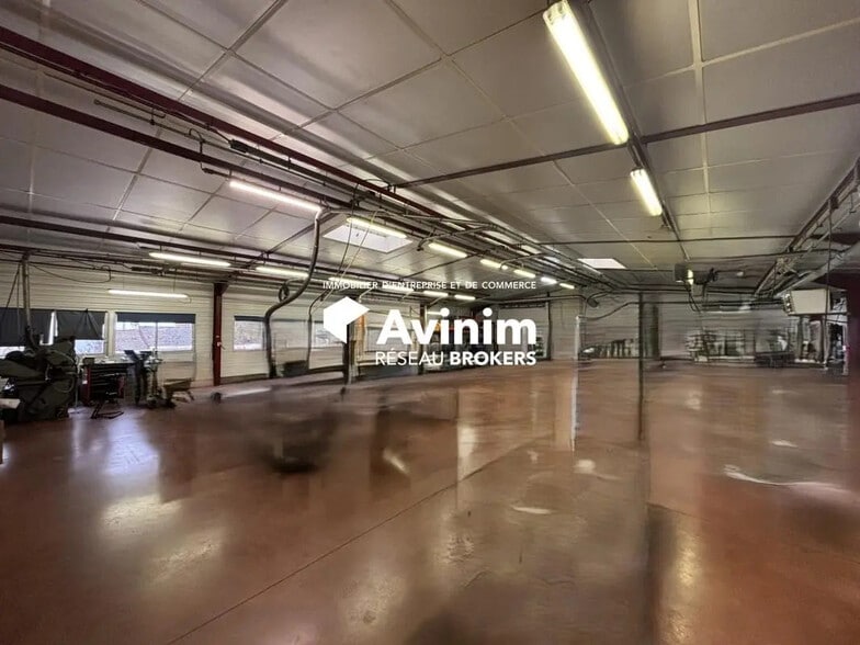 Industriel/Logistique dans Dannemarie-sur-Crète à vendre - Photo intérieure – Image 3 sur 7