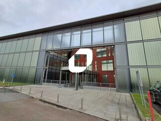 Plus de détails pour Bureau, Local d'activités à louer