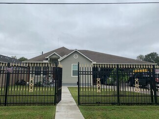 Plus de détails pour 1620 Lone Oak Rd, Houston, TX - Logement à vendre