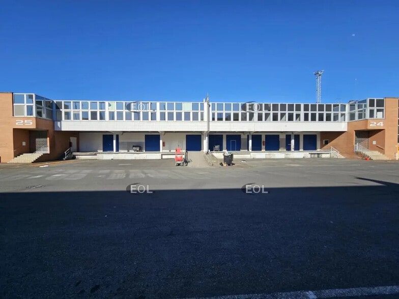 Industriel/Logistique dans Charenton-le-Pont à louer - Photo de l’immeuble – Image 2 sur 22
