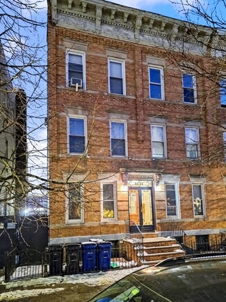 Plus de détails pour 6424 Madison St, Ridgewood, NY - Logement à vendre
