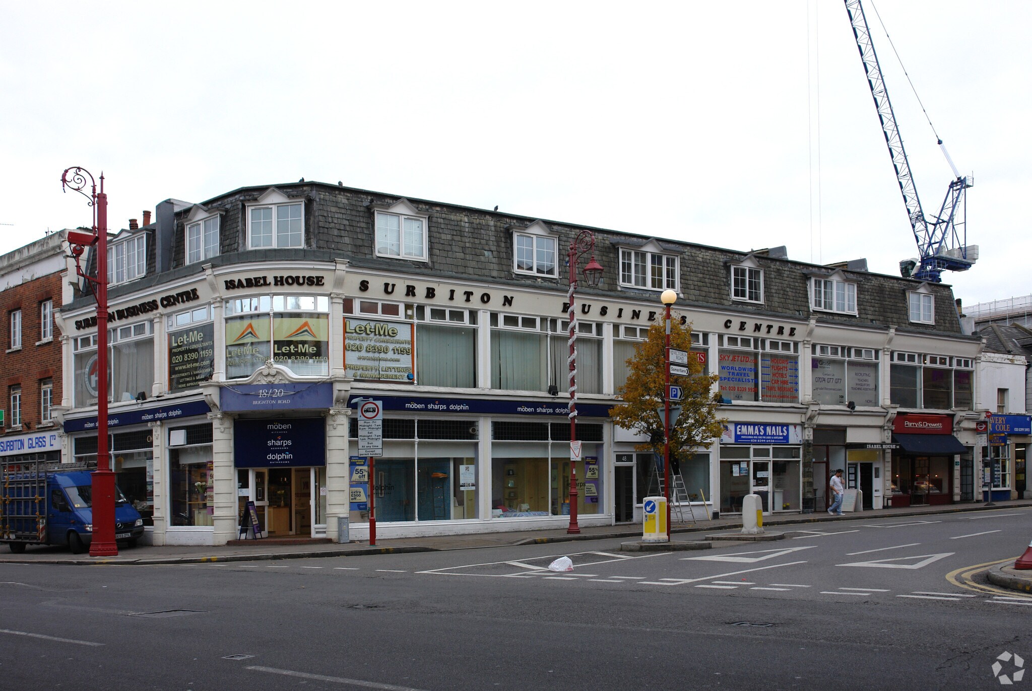 Victoria Rd, Surbiton à louer Photo principale– Image 1 sur 3