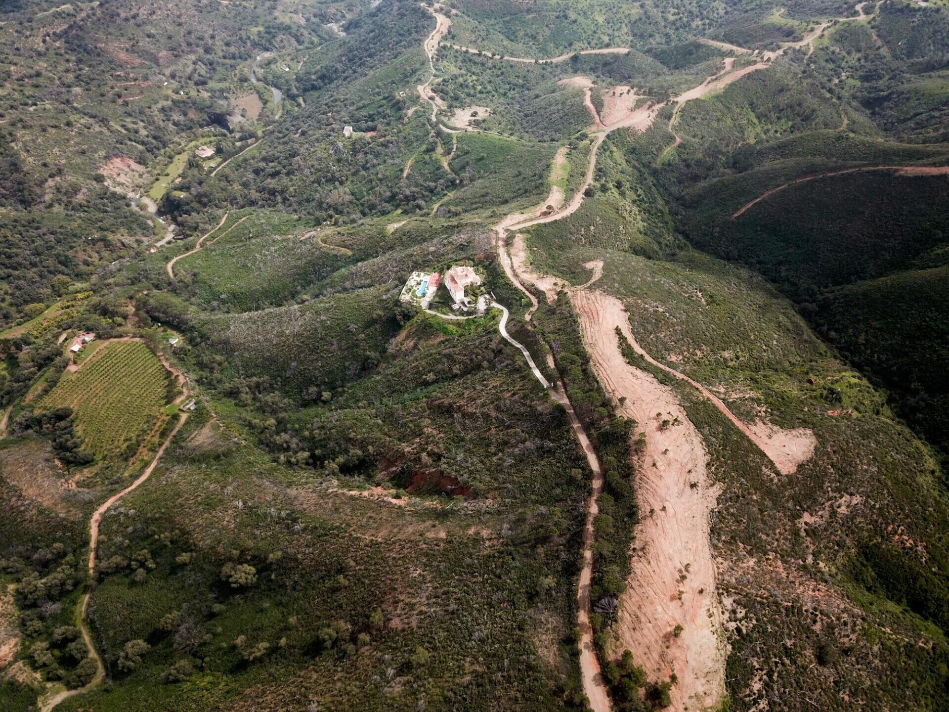 Terrain dans Estepona à vendre Aérien– Image 1 sur 18